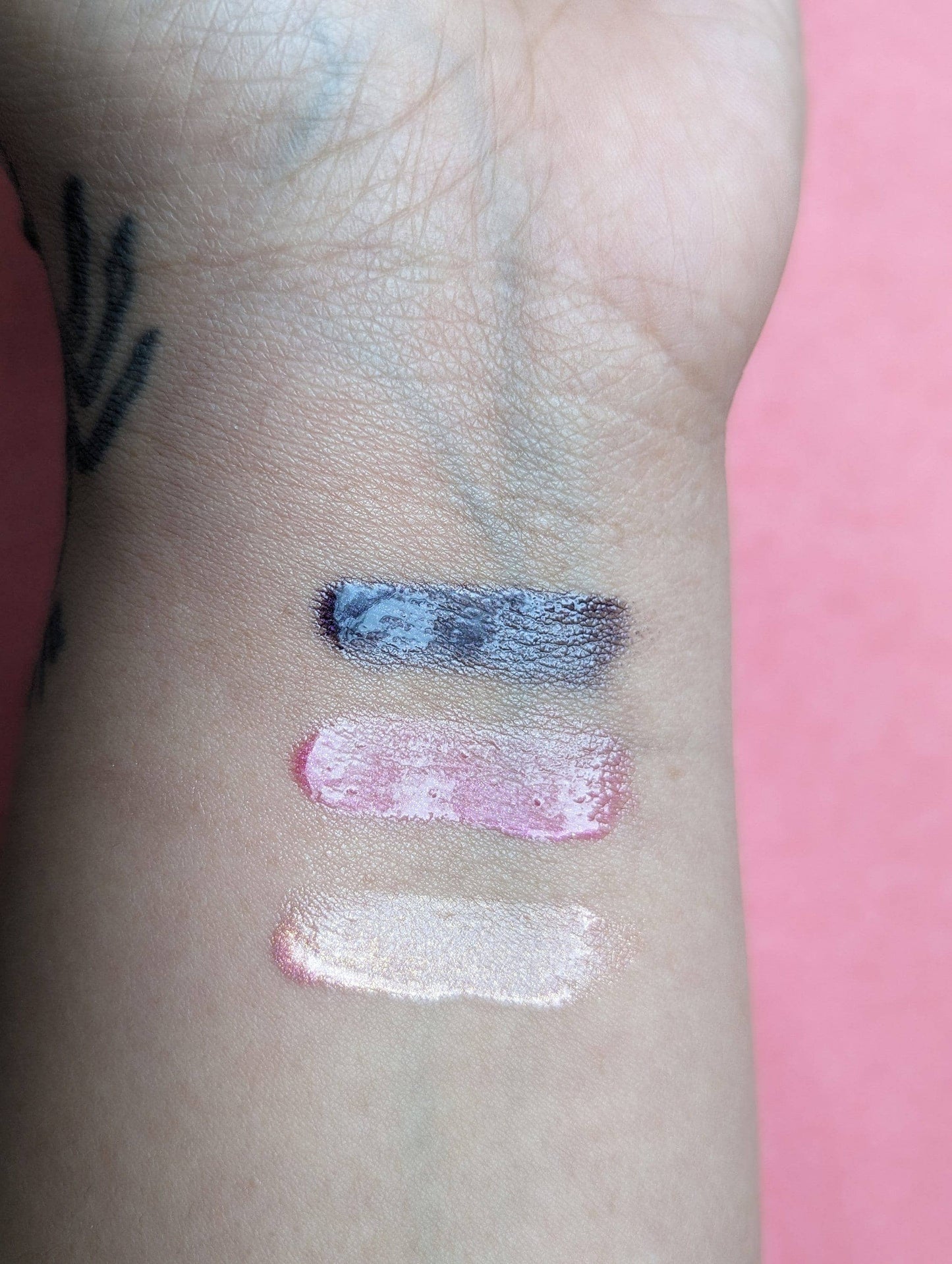 JULIET - Rose scented lip gloss