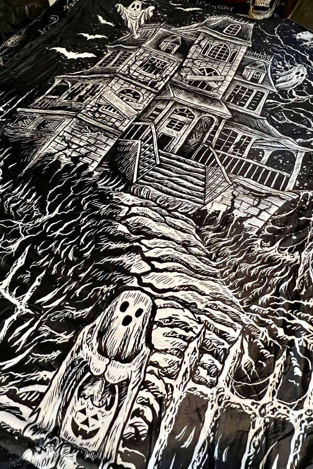 Haunted Mansion Throw Blanket