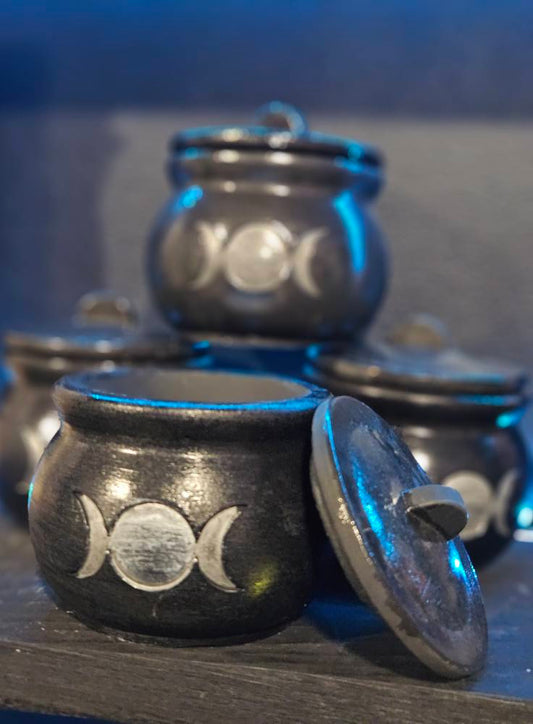 Cauldron Candle
