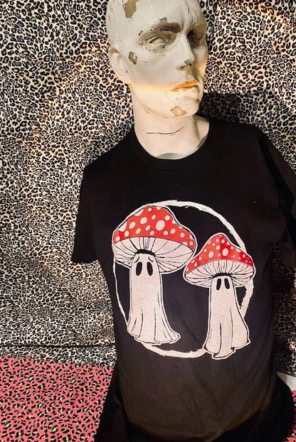 Mushroom ghost tee.