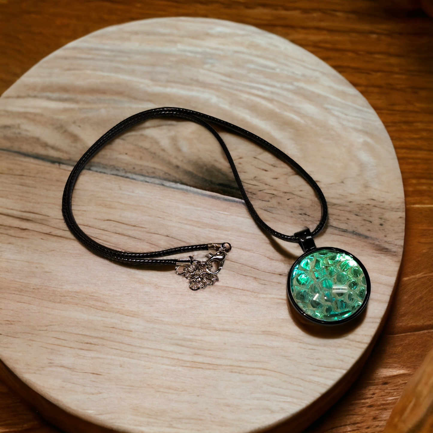 Assorted Snakeskin Necklaces, 1 inch round