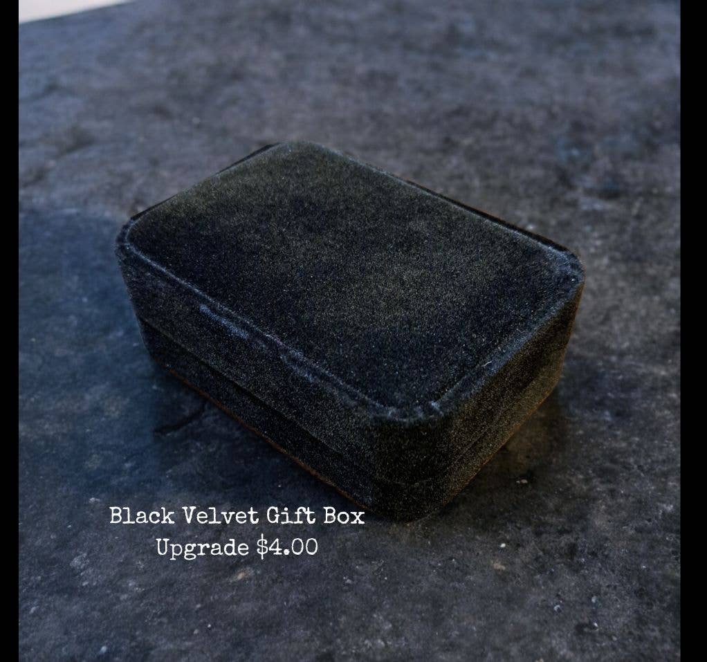 Real Spiderweb Coffins Silver (Necklace)