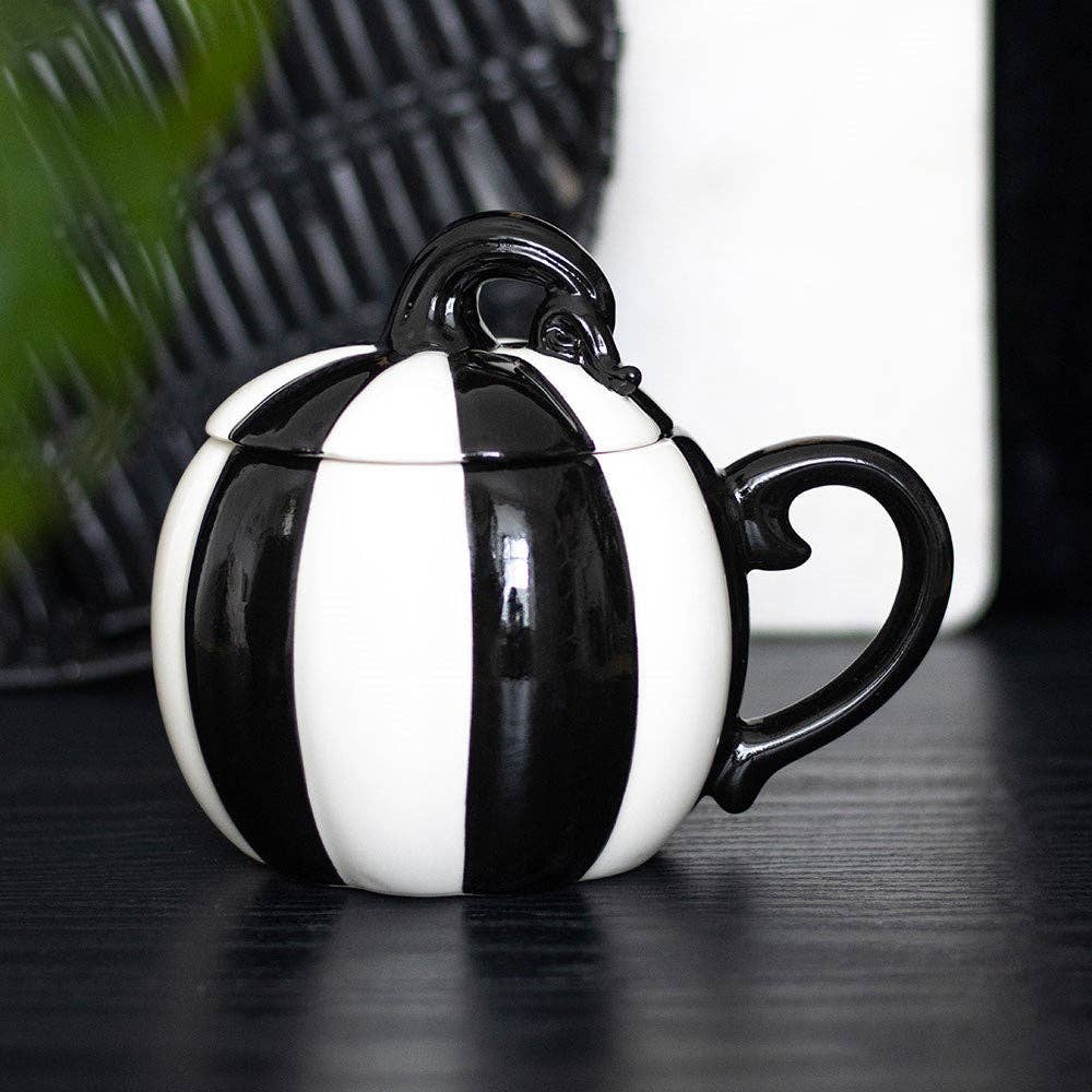 Black and White Striped Lidded Halloween Pumpkin Mug