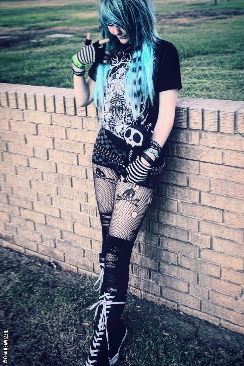 Striped Fingerless Gloves [Multiple Colors Available]