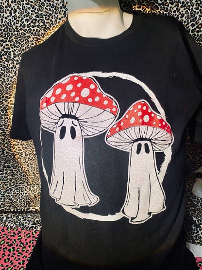 Mushroom ghost tee.