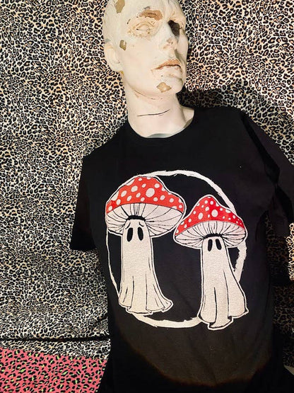 Mushroom ghost tee.
